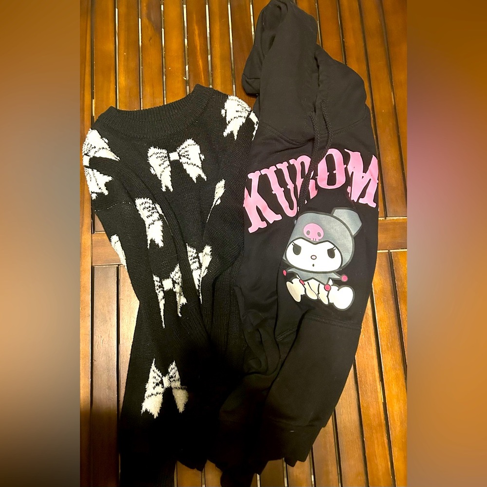 Girls/Teen Size XS Kuromi Hoodie & Cute Bow Sweater